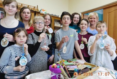 Open master class of decoupage at DTEK Kurakhovskaya TPP, or Entrance strictly with children