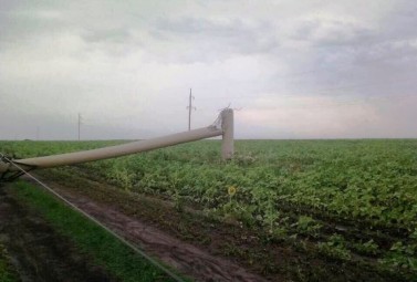 На Дніпропетровщині внаслідок надзвичайної ситуації залишаються знеструмленими 11 тисяч абонентів