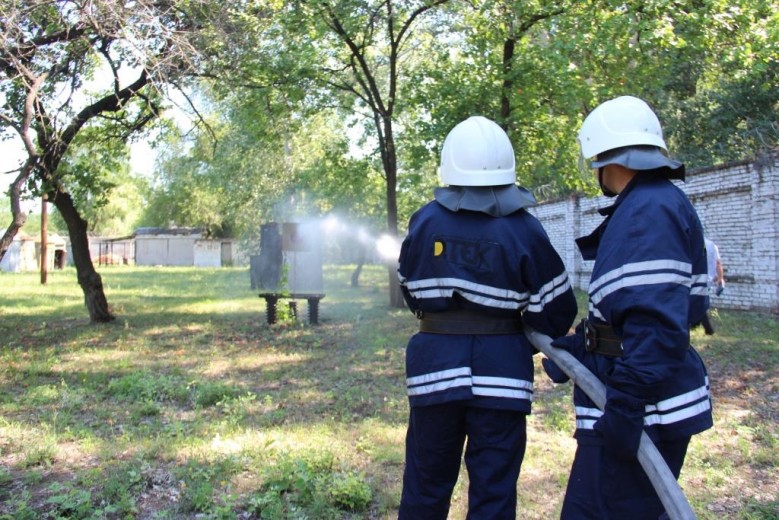 На ДТЕК Придніпровській ТЕС гасили умовну пожежу силами добровільної пожежної дружини