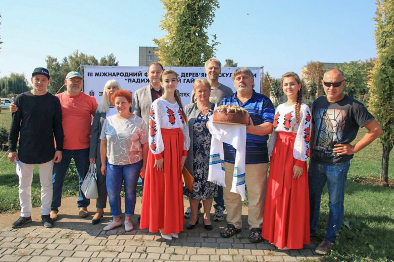 Відкриття ІІІ Міжнародного фестивалю дерев’яної скульптури «Ладижинський гай - 2021»