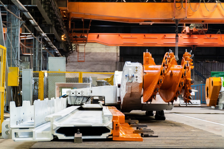 З початку року машинобудівники ДТЕК Енерго виготовили 4 нові прохідницькі комбайни та 1,4 млн запчастин для шахт
