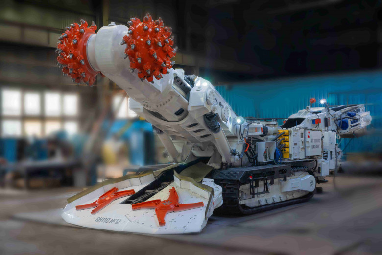 З початку року машинобудівники ДТЕК Енерго виготовили 6 нових прохідницьких комбайни та 1,7 млн запчастин для шахт