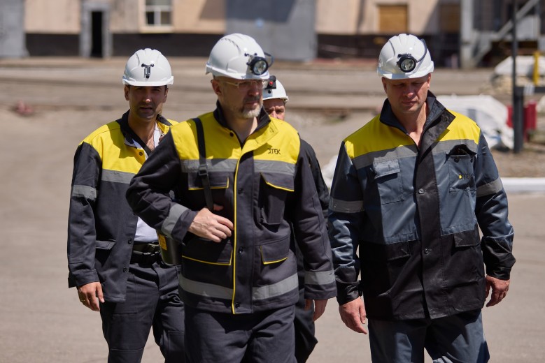 Під час візиту на одну з прифронтових шахт Дніпропетровщини Денису Шмигалю презентували новостворене доступне середовище для ветеранів з інвалідністю