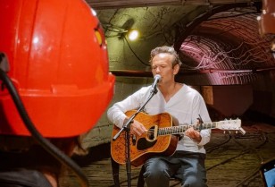 Святослав Вакарчук на одній з прифронтових шахт підтримав гірників в розпал підготовки до надскладної зими