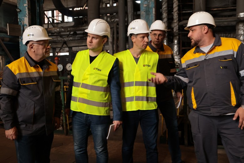 Естонські енергетики приїхали в Україну за досвідом роботи ТЕС ДТЕК Енерго в умовах війни