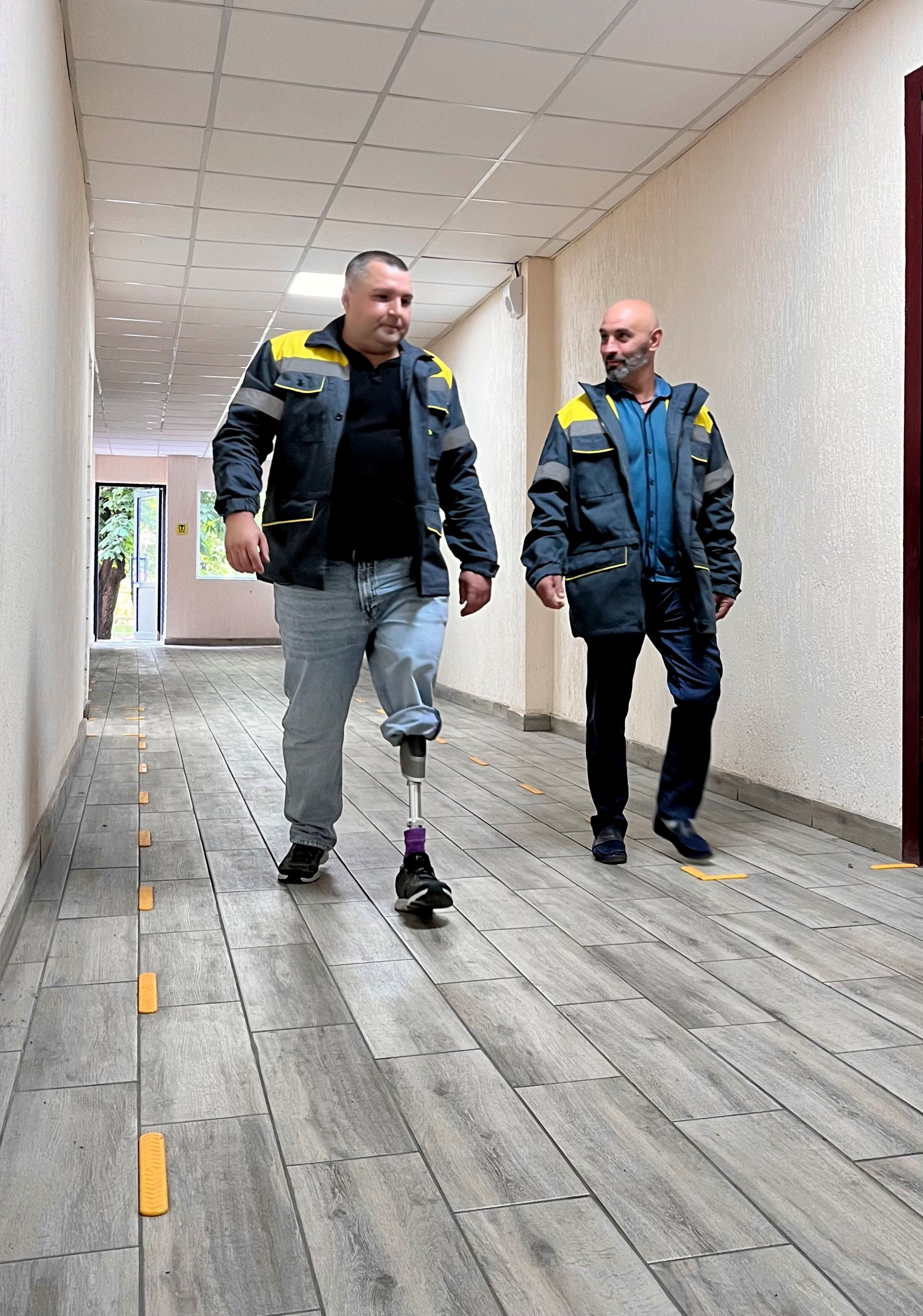 Під час візиту на одну з прифронтових шахт Дніпропетровщини Денису Шмигалю презентували новостворене доступне середовище для ветеранів з інвалідністю.  5